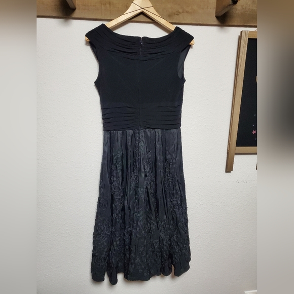 Adrianna Papell black dress women's size 8 cocktail party - Picture 6 of 8